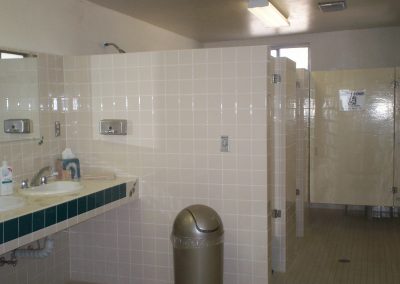 llrvr restroom inside